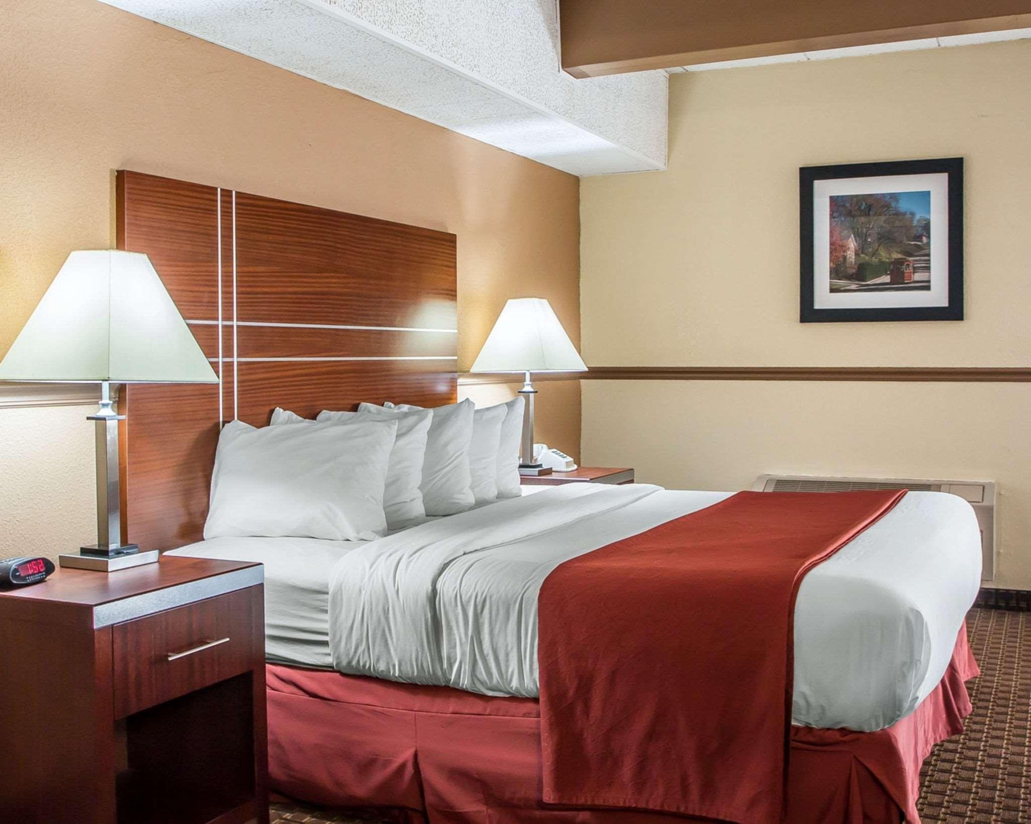 Quality Inn East Dubuque 外观 照片