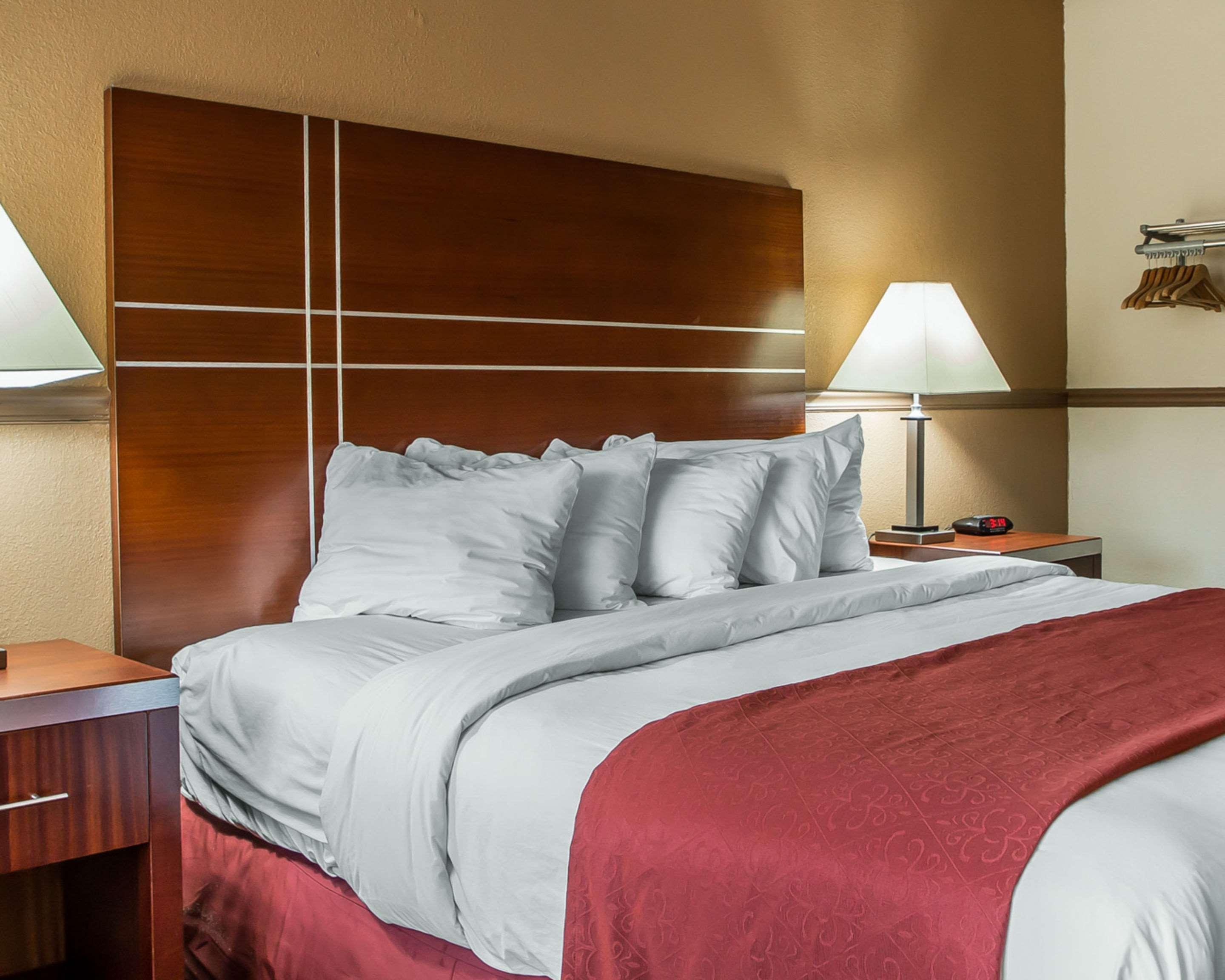 Quality Inn East Dubuque 外观 照片
