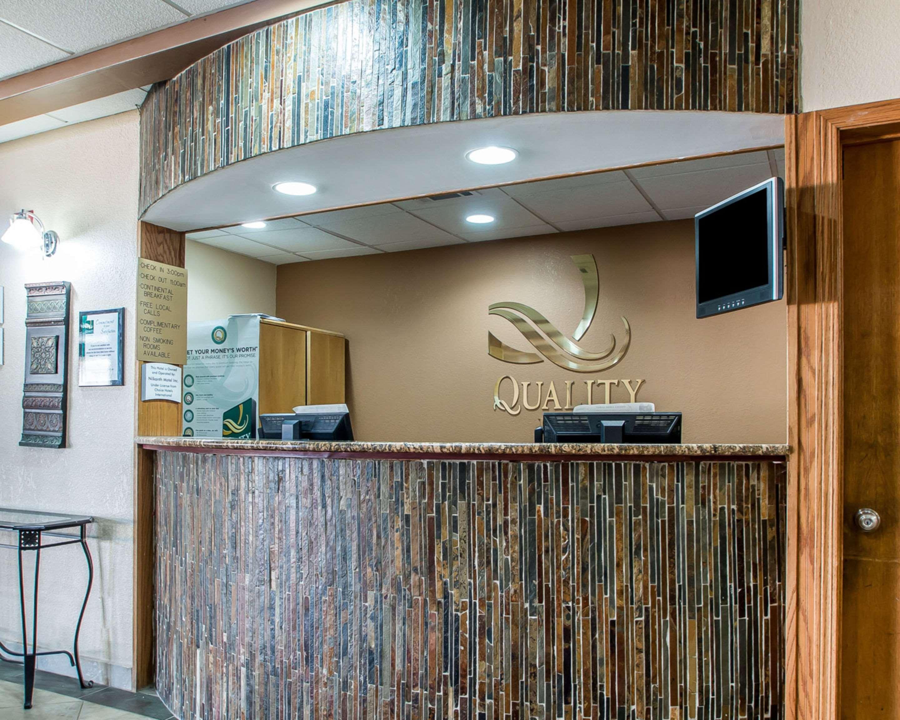 Quality Inn East Dubuque 外观 照片