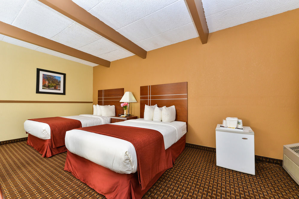 Quality Inn East Dubuque 外观 照片