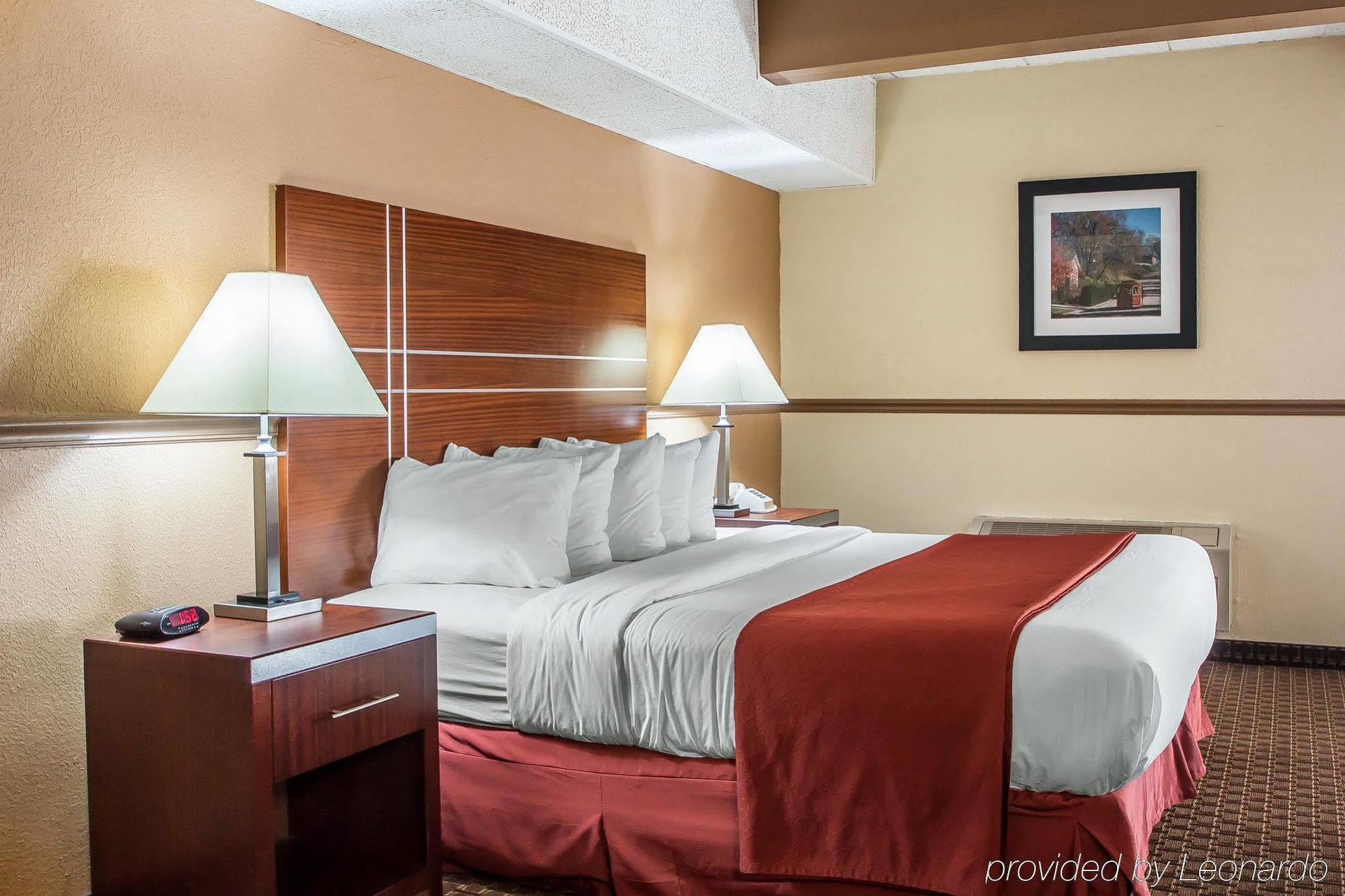 Quality Inn East Dubuque 外观 照片