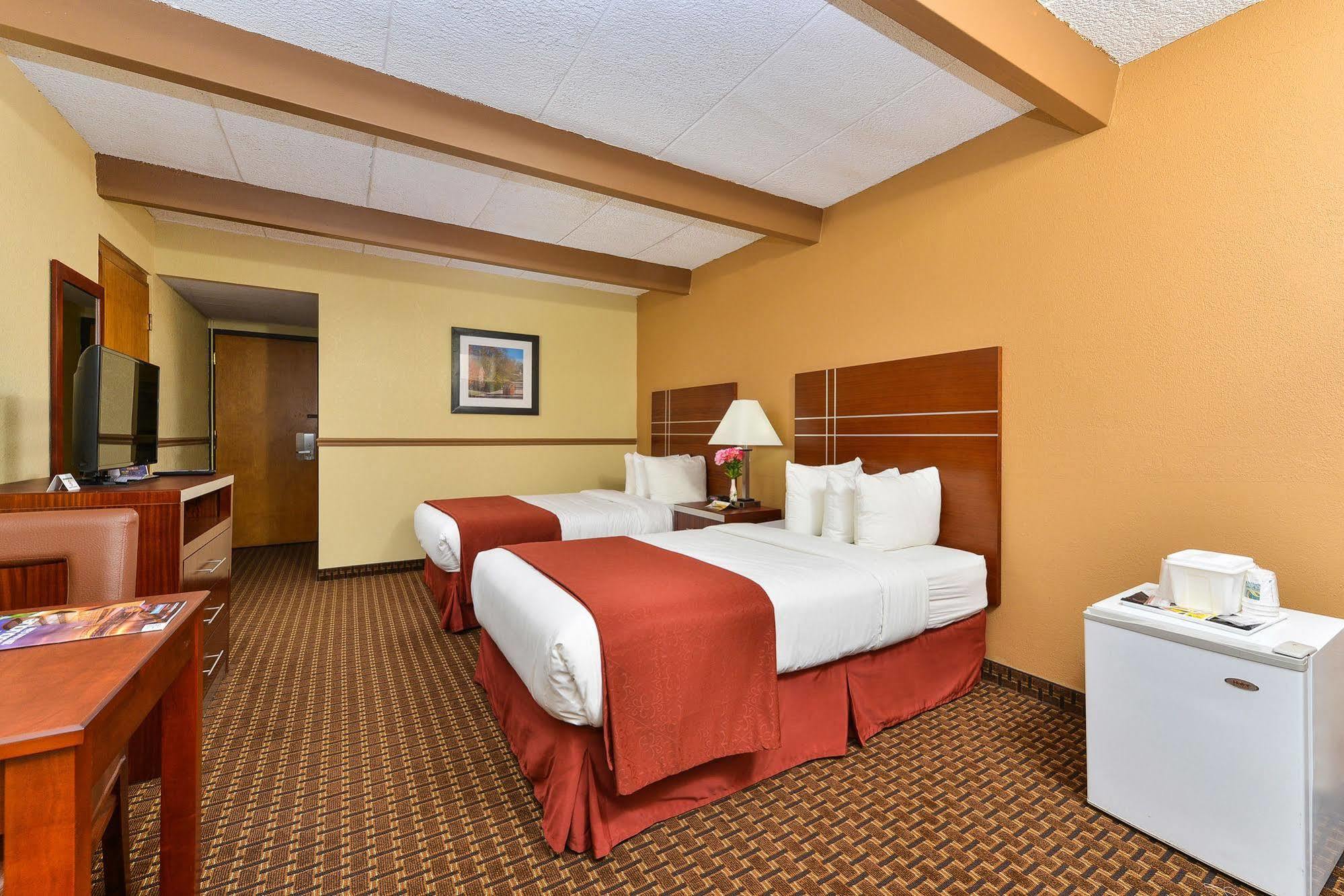 Quality Inn East Dubuque 外观 照片